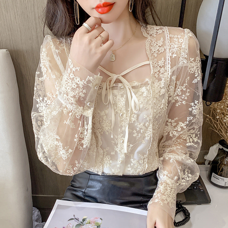 Chic Top With Western-style Tether Design