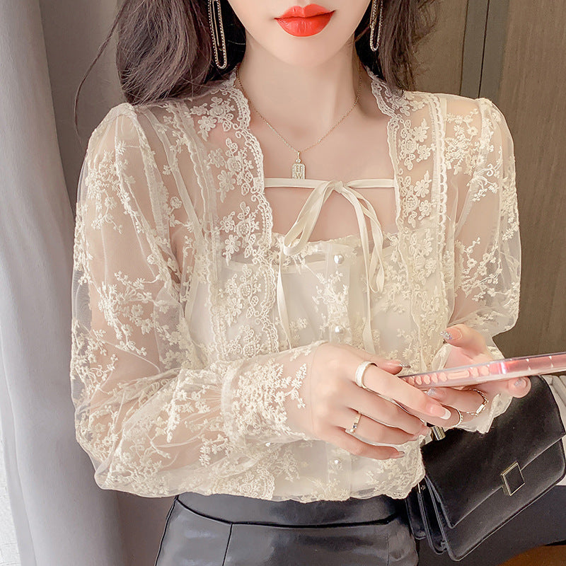 Chic Top With Western-style Tether Design